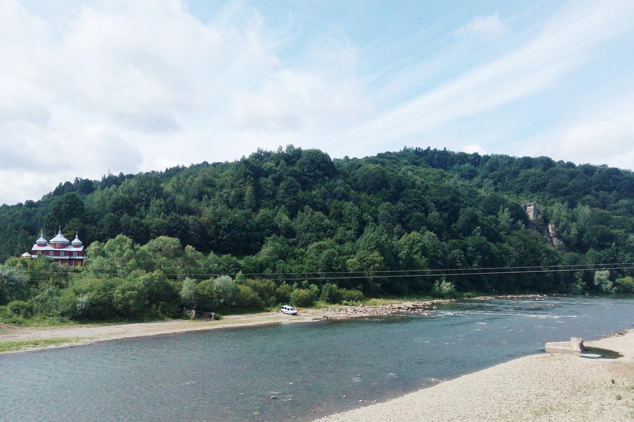 Karpaty Viking Motel Nizhneye Sinevidnoye ภายนอก รูปภาพ